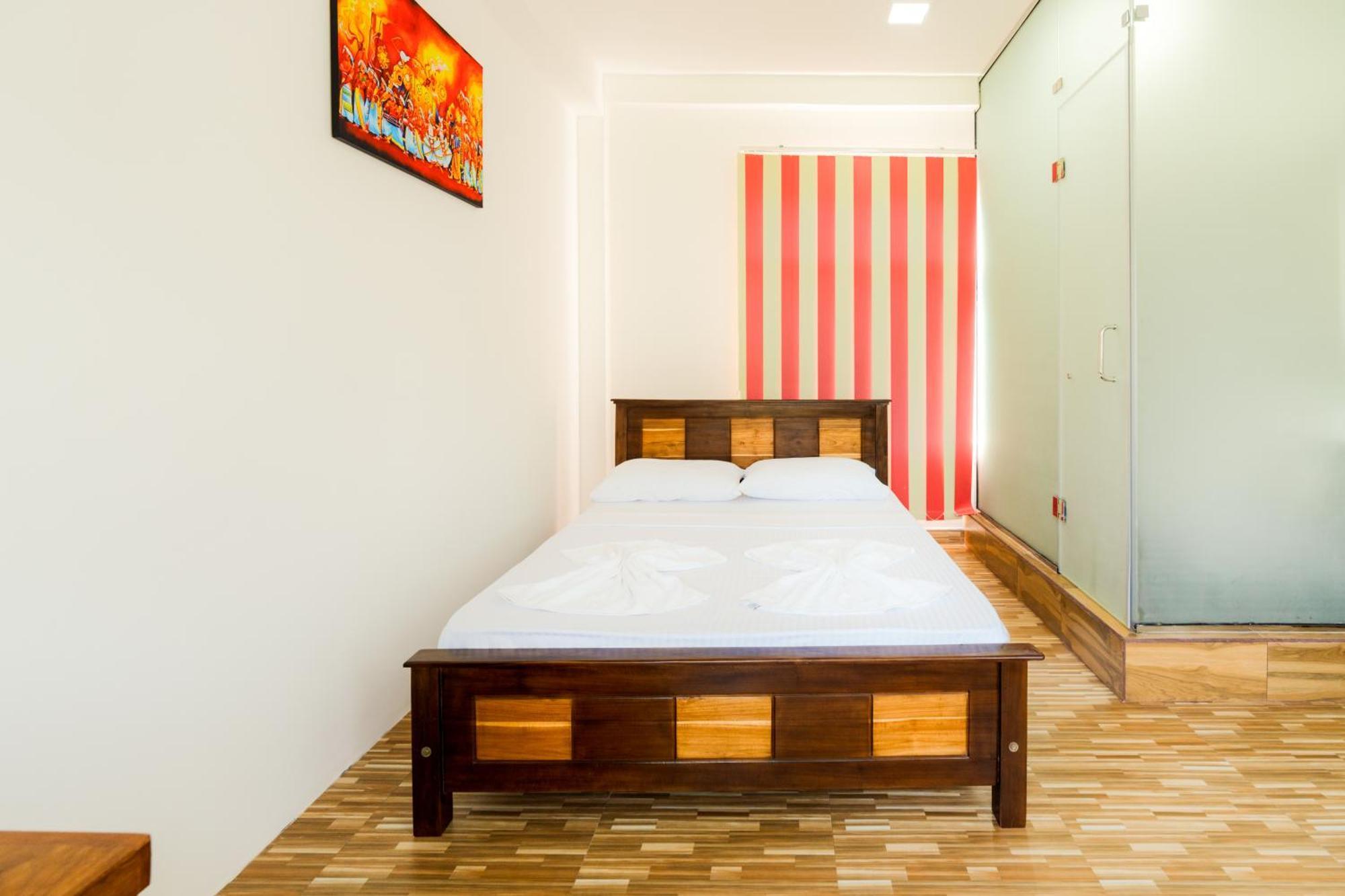 Lagoon Step Airport Transit Hotel Katunayaka Kültér fotó