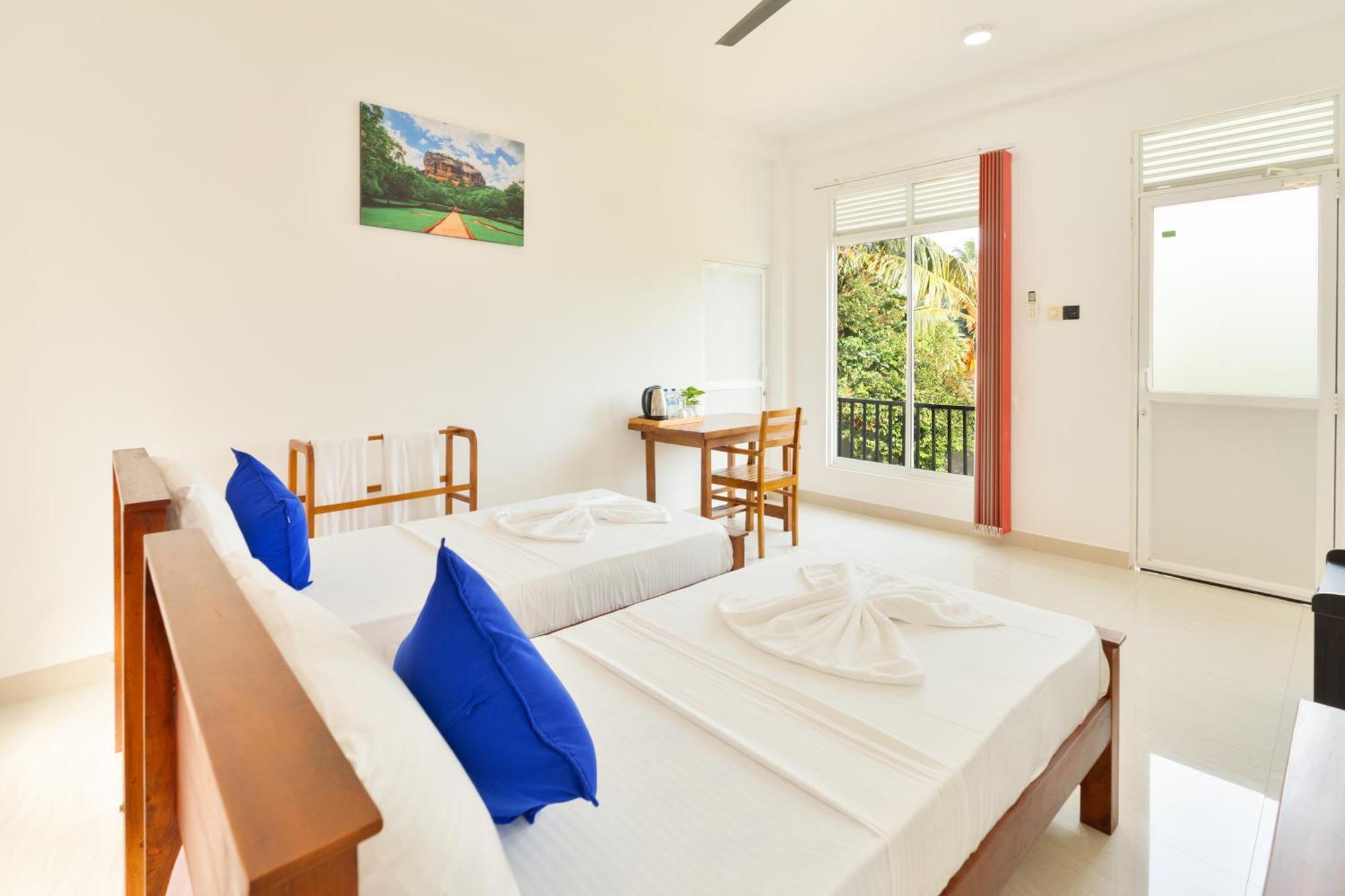 Lagoon Step Airport Transit Hotel Katunayaka Kültér fotó